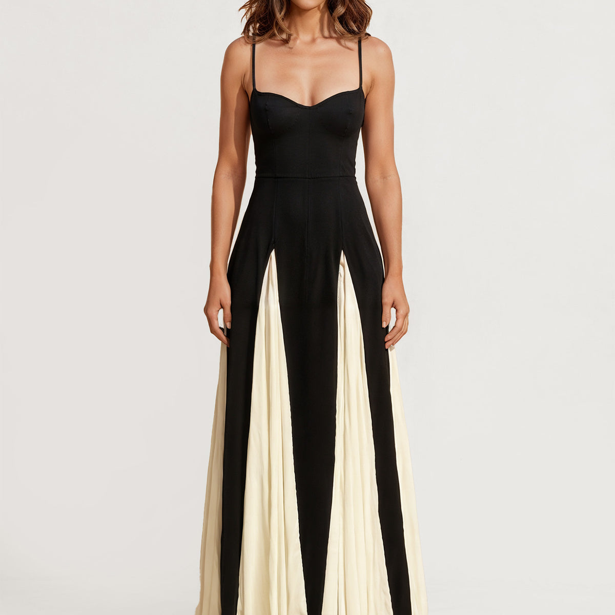 Chic Contrast Black and White Maxi Dress – Dantўўase