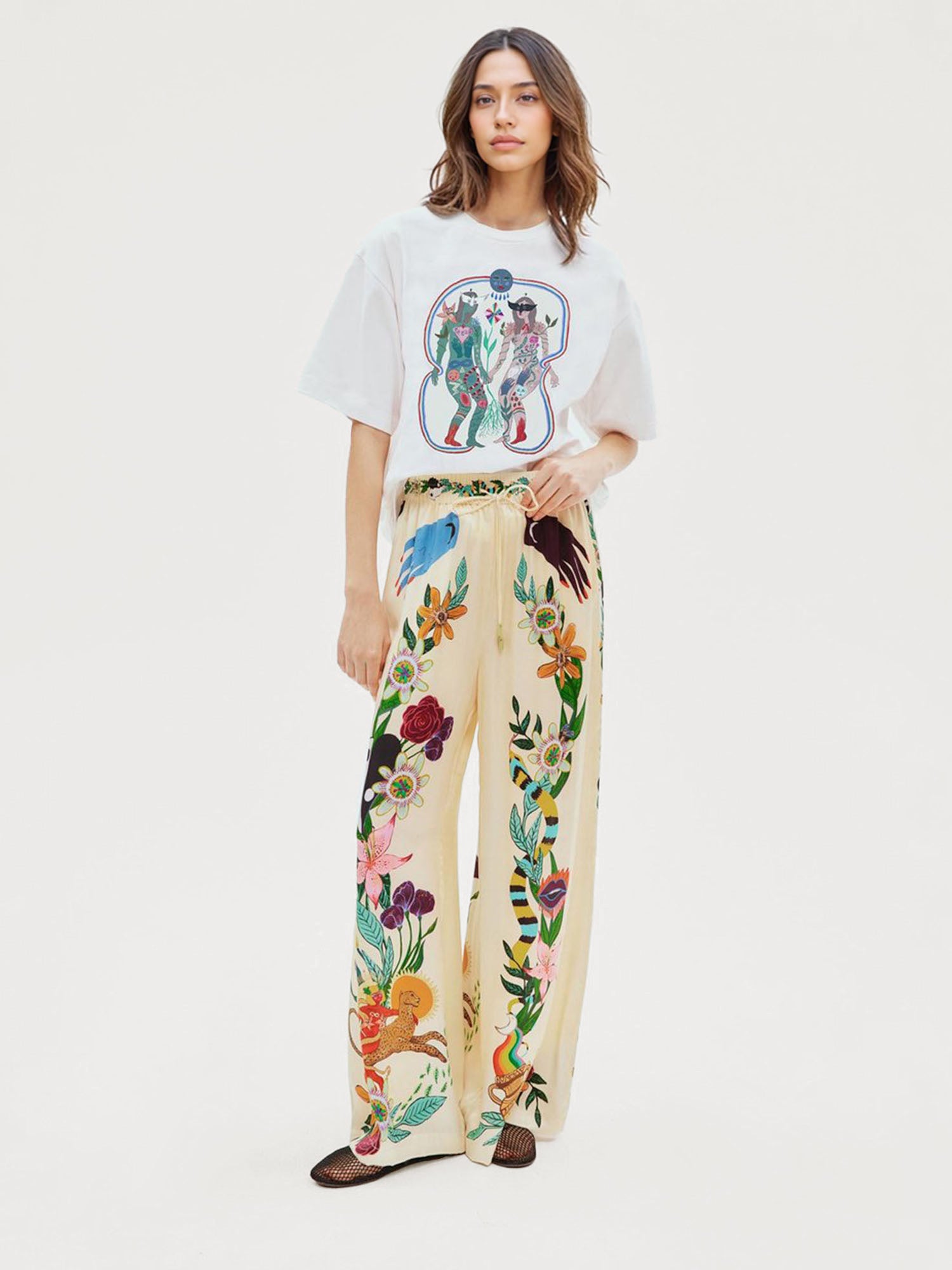 Satin Oversized Pants with Sophisticated Print Two-Piece Set5
