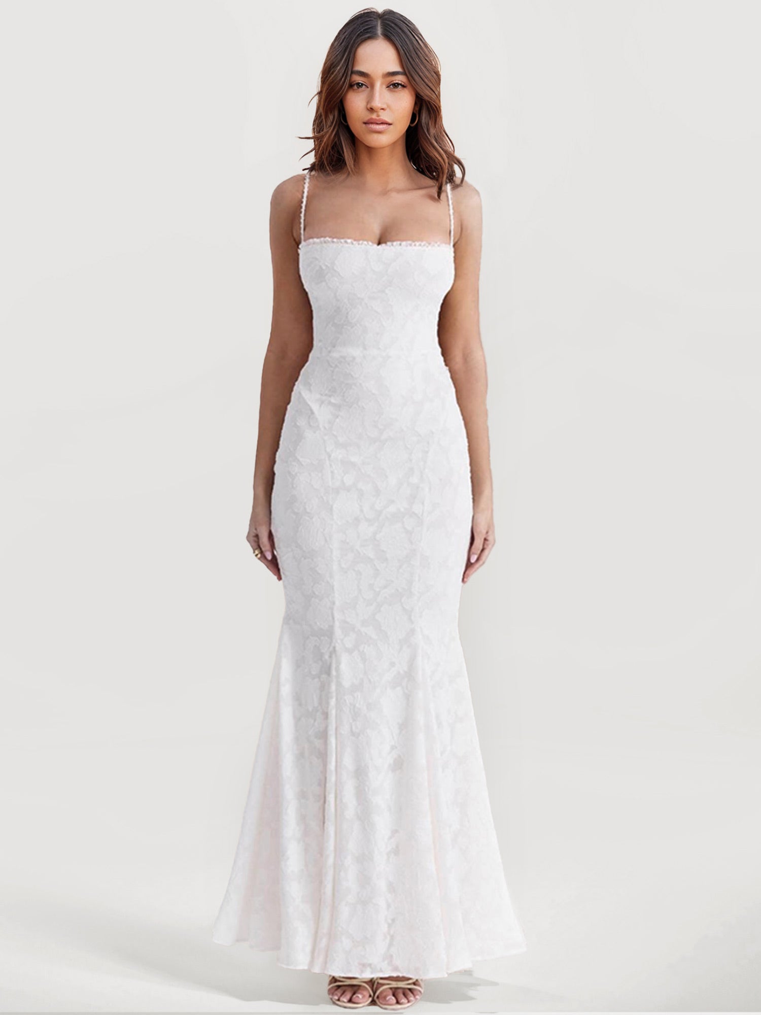 Elegant Lace Fit-and-Flare Maxi Dress1